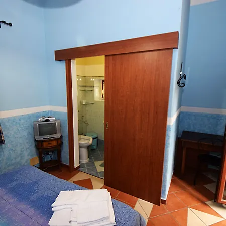 Giucalem La Casa Negli Orti *