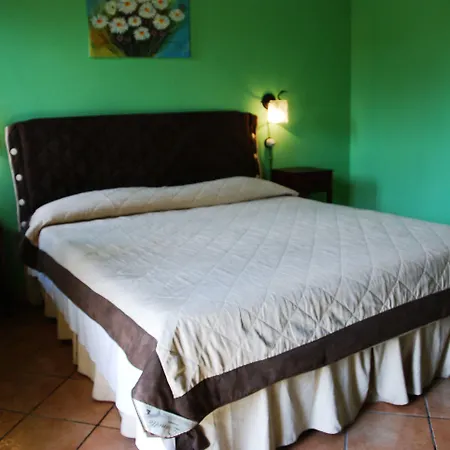 Alojamento de Turismo Rural Giucalem La Casa Negli Orti