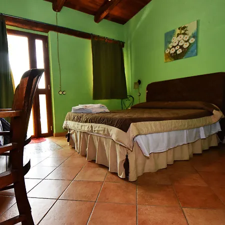 Alojamento de Turismo Rural Giucalem La Casa Negli Orti