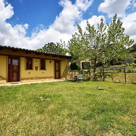 Giucalem La Casa Negli Orti مزرعة للإقامة بياتْسا أرمارِنا